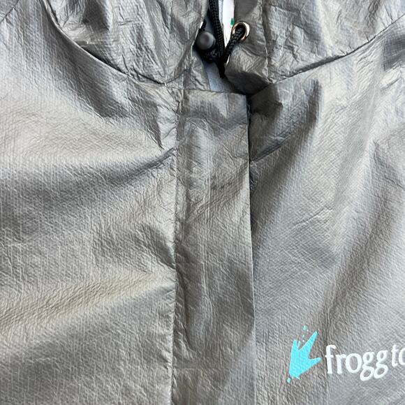 Frogg Toggs Grey Packable Ultra Light Waterproof Windbreaker Jacket Hood-sz S/M - Picture 5 of 9